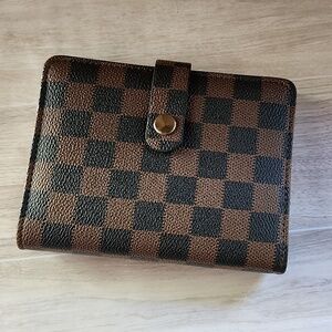COMPACT CHECKER BOARD PATTERNED NOTEBOOK/WALLET